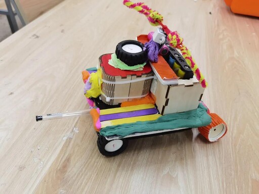 脑洞大开多功能汽车