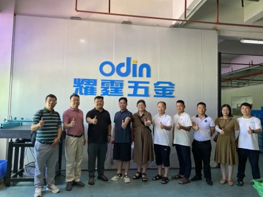 热烈欢迎广州市从化区“基于激光切割的创意智造项目”教师一行莅临我司开展研修活动!